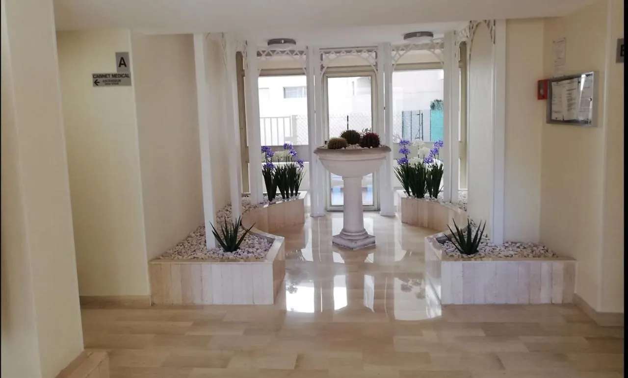 Appartement Vue Mer 75 M2 Saint-Raphael  0*, Saint-Raphael (Var) France